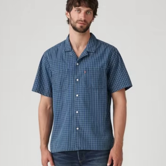 Levi's® Men's Relaxed Fit Short Sleeve Checkered Camp Button-Down Shirt - Picture 1 of 7
